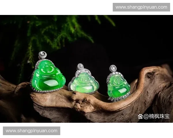 翡翠直播：带你深度探索翡翠的魅力与投资价值，开启珠宝收藏新篇章